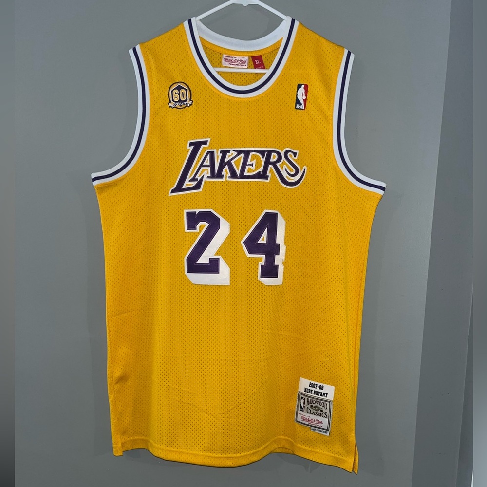 Kobe Bryant Los Angeles Lakers 2007-08 Throwback #24 Mitchell & Ness Jersey XL - Picture 2 of 9